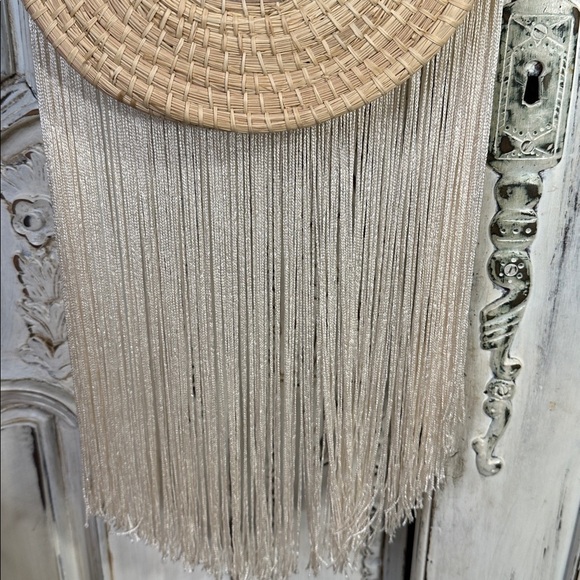 Round Woven Fringe Crossbody Bag - Picture 4 of 5